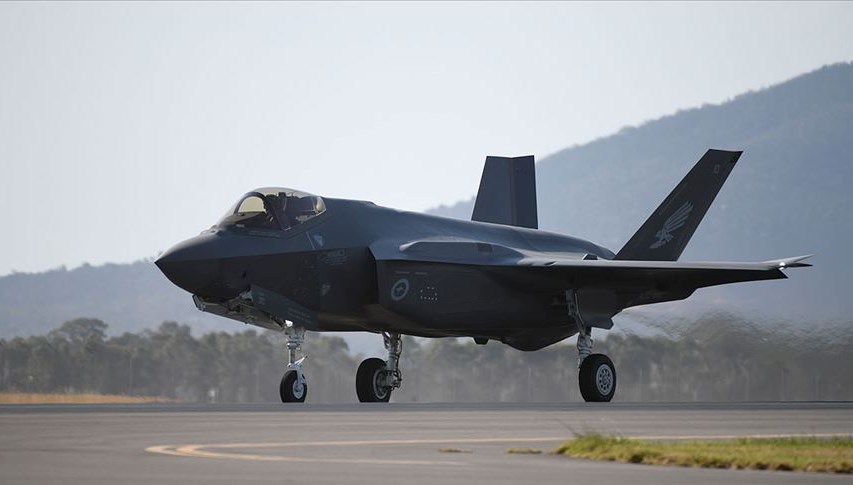 ingiltereye-ait-f-35-acil-inis-yapti-HqCwKfX8.jpg