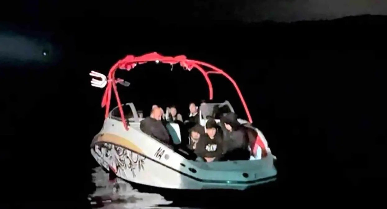 datca aciklarinda 19 gocmen kurtarildi CLJFLLFB.jpg