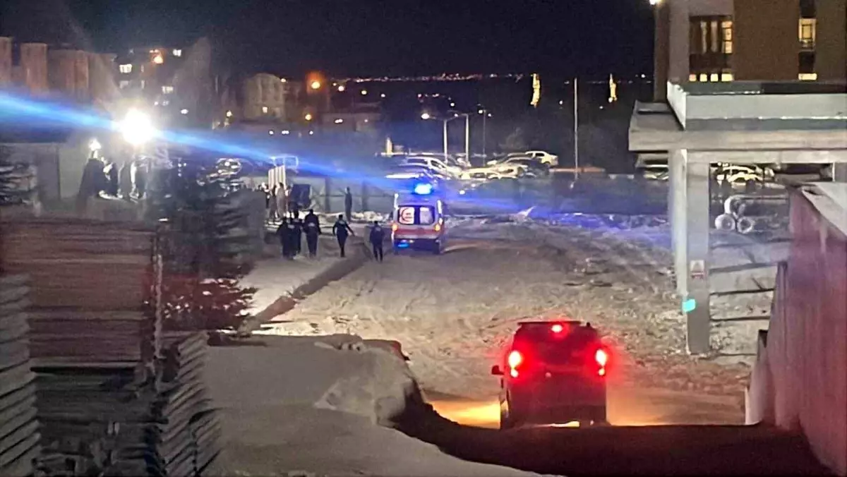 karamanda hastane insaatinda bicakli kavga 1 agiir yarali k4KuzrM5