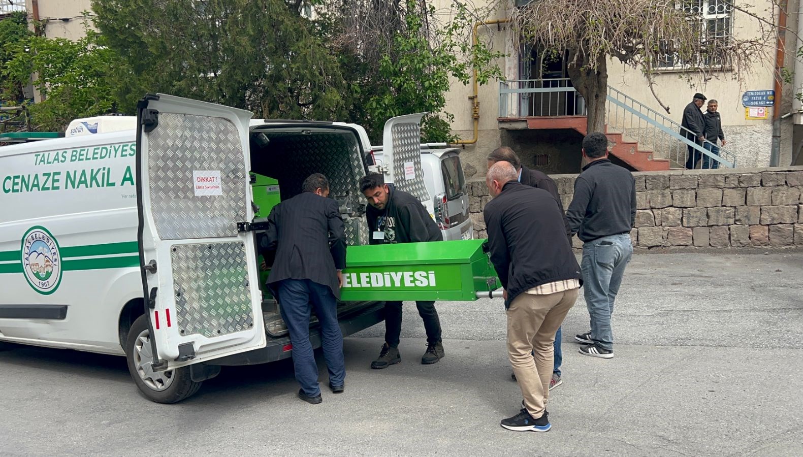 miras tartismasinda babasini olduren saniga indirimli 24 yil hapis EqMheVCG