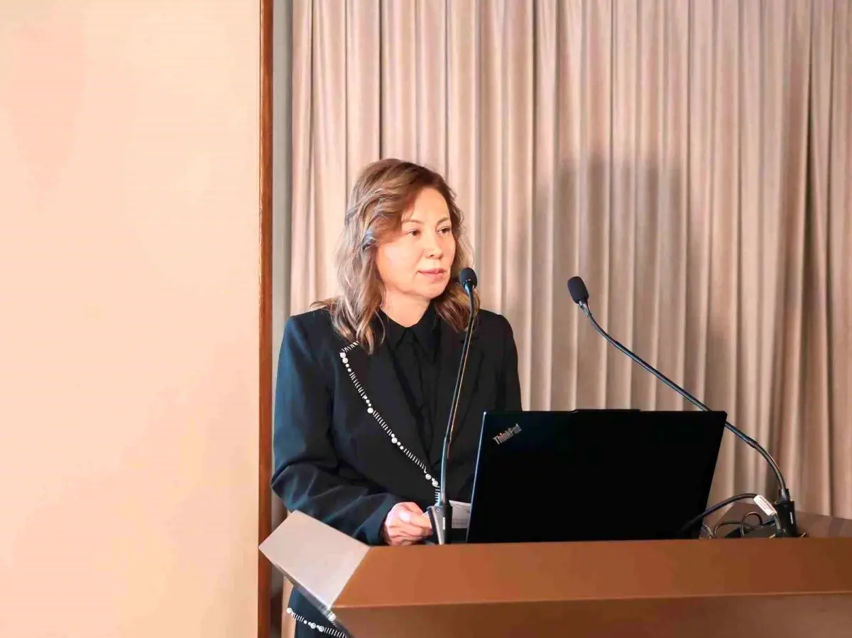 omu rektoru prof dr fatma aydina yilin ustun basari odulu aFM4qFBD.jpg