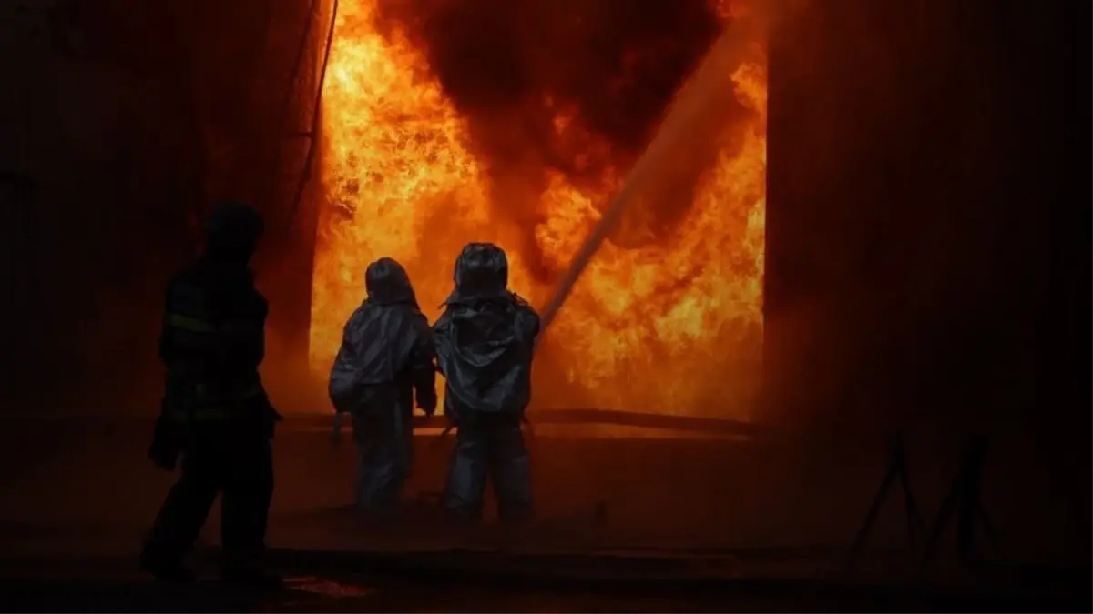 ukraynaya rus saldirisi 500 iha ve 50 fuze NSQXCqZR